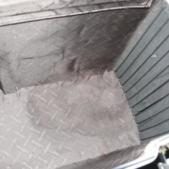 RIMOWA + LUFTHANSA + LEICA - Picture 13 of 16